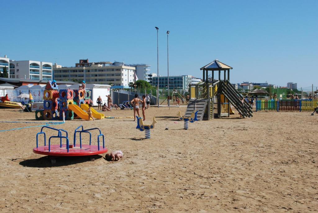 Hotel President Bibione Extérieur photo